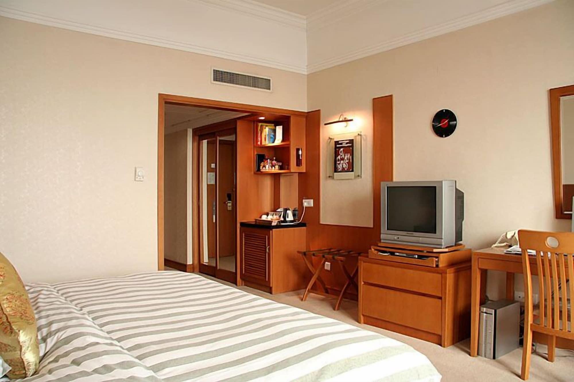 Culture Plaza Hotel Zhejiang Hangzhou Exterior photo